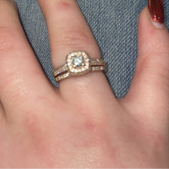 14 k rose gold ring size 7 - Picture 3 of 3